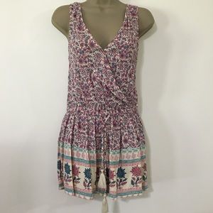 American Eagle Floral Romper Sz. S